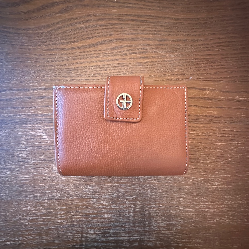 Giani Bernini Framed Indexer Leather Wallet | Lightly Used | Great condition
